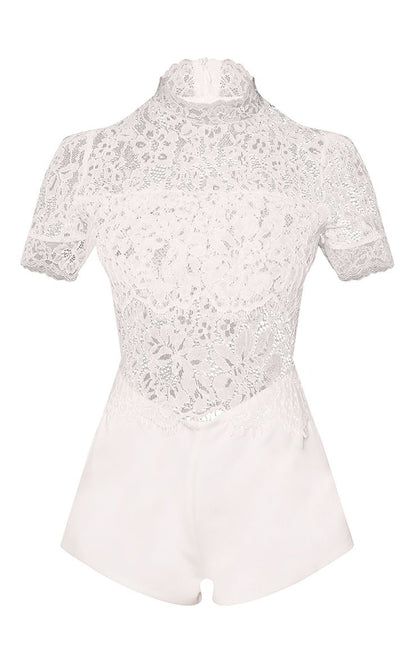 https://mediahub.prettylittlething.com/cnq6376_white_xl_4
