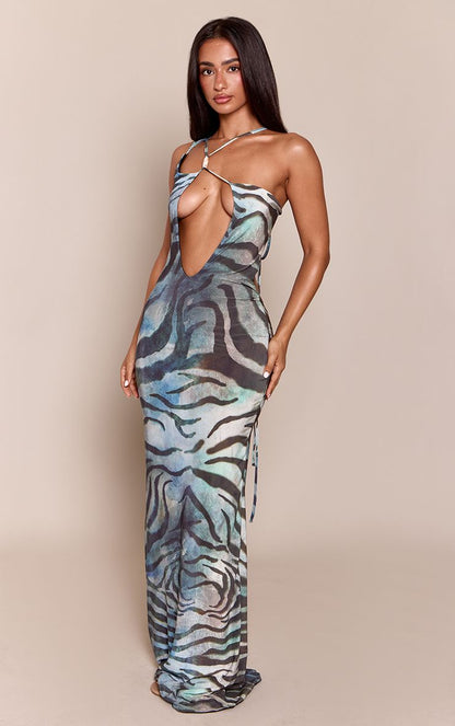 https://mediahub.prettylittlething.com/cnq6456_blue_xl_2