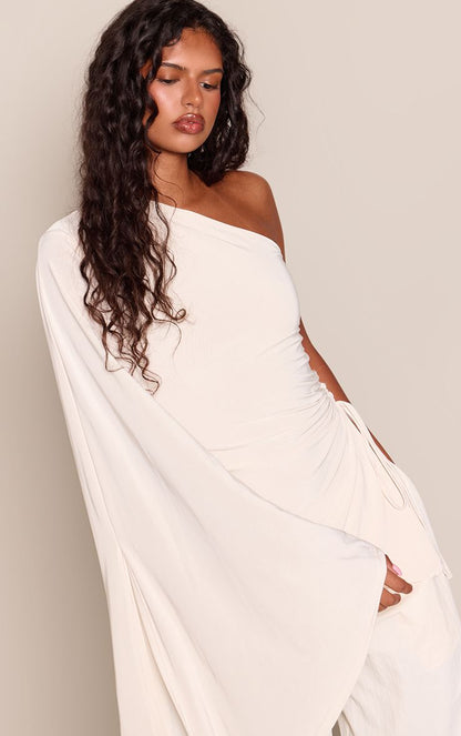 https://mediahub.prettylittlething.com/cnq6520_cream_xl