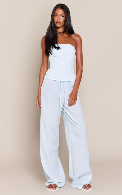 https://mediahub.prettylittlething.com/cnq6539_blue_xl_2