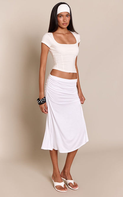 https://mediahub.prettylittlething.com/cnq6621_white_xl
