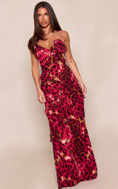https://mediahub.prettylittlething.com/cnq6638_red_xl