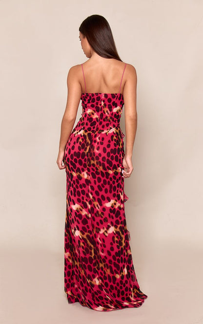 https://mediahub.prettylittlething.com/cnq6638_red_xl_1