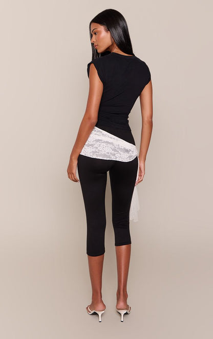 https://mediahub.prettylittlething.com/cnq6664_black_xl_2