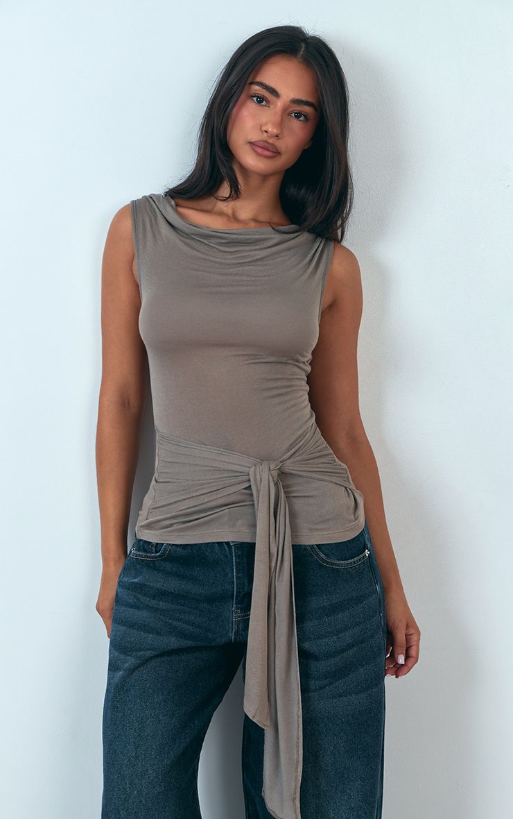 https://mediahub.prettylittlething.com/cnq6672_grey_xl