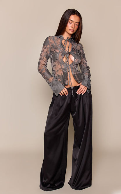 https://mediahub.prettylittlething.com/cnq6695_dark%20grey_xl_2