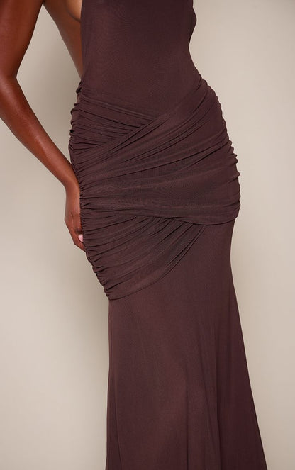 https://mediahub.prettylittlething.com/cnq6778_chocolate_xl_3