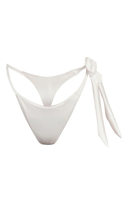 https://mediahub.prettylittlething.com/cnq7252_white_xl_4