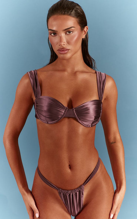 https://mediahub.prettylittlething.com/cnq7352_plum_xl