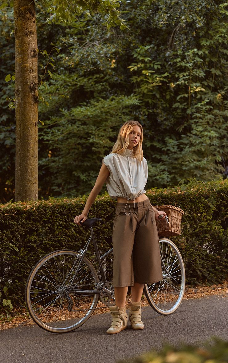 https://mediahub.prettylittlething.com/cnq7383_khaki_xl_2