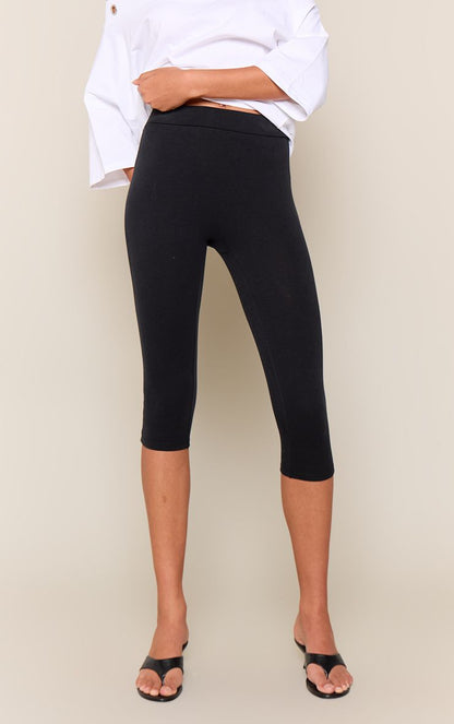 https://mediahub.prettylittlething.com/cnq7496_black_xl_1