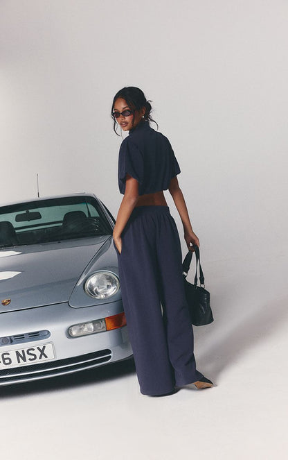 https://mediahub.prettylittlething.com/cnq7500_navy_xl_4