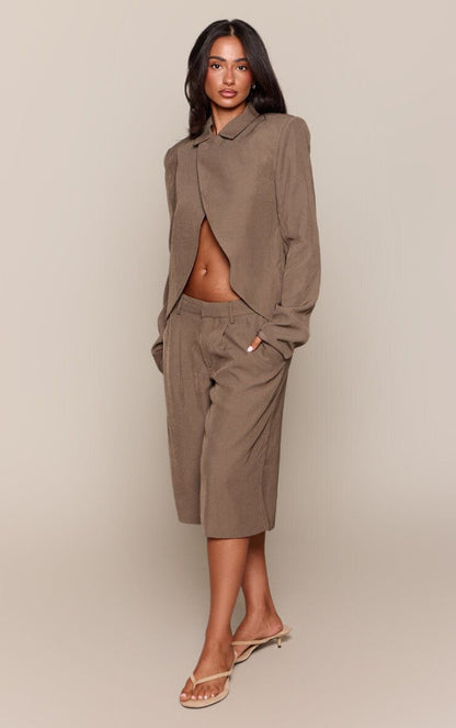 https://mediahub.prettylittlething.com/cnq7529_olive_xl_2
