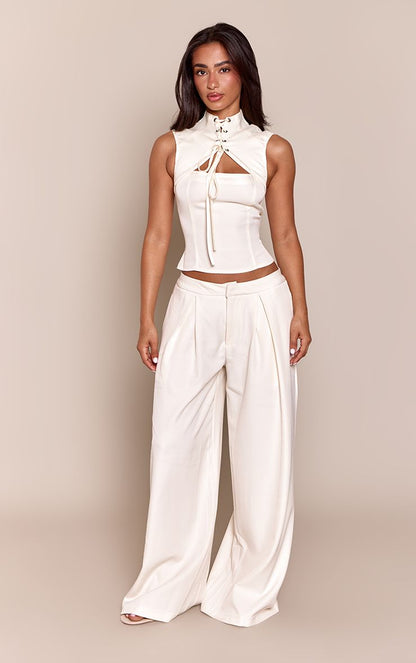https://mediahub.prettylittlething.com/cnq7604_cream_xl_2