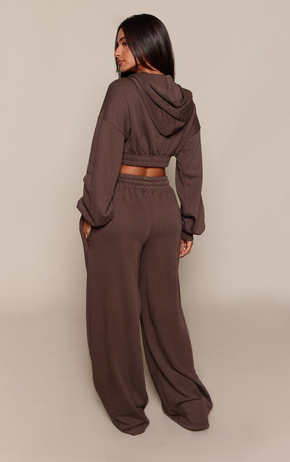 https://mediahub.prettylittlething.com/cnq7614_chocolate_xl_2