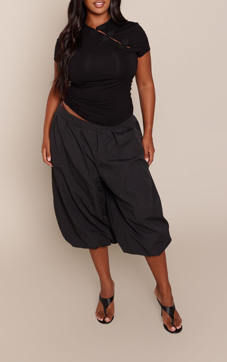 https://mediahub.prettylittlething.com/cnq7637_black_xl_3