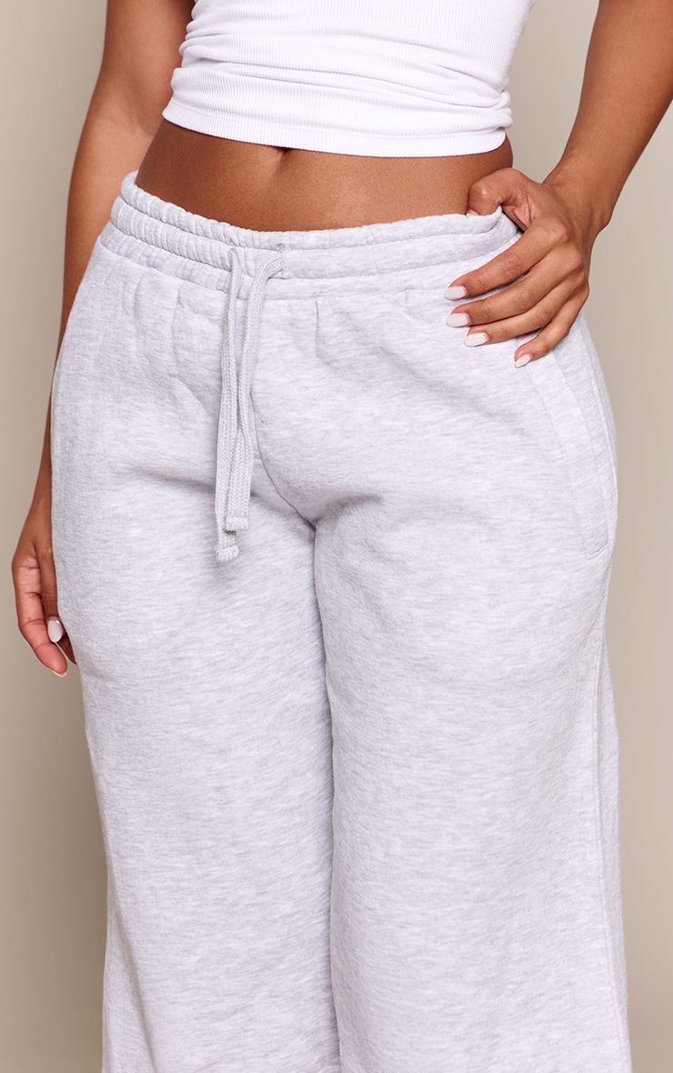 https://mediahub.prettylittlething.com/cnq7641_ash%20grey_xl_3