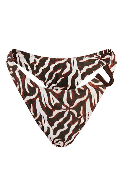https://mediahub.prettylittlething.com/cnq7713_brown_xl_4
