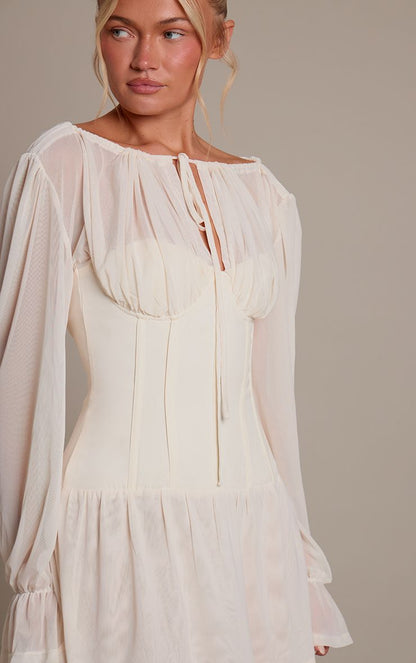 https://mediahub.prettylittlething.com/cnq7977_cream_xl_3