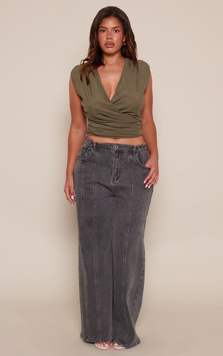 https://mediahub.prettylittlething.com/cnq8086_sage%20green_xl_2