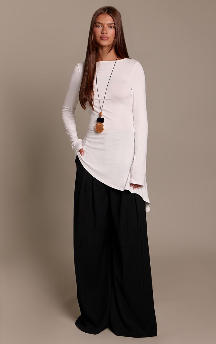 https://mediahub.prettylittlething.com/cnq8286_white_xl_2