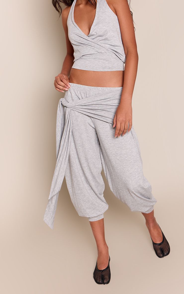 https://mediahub.prettylittlething.com/cnq8295_grey%20Marl_xl_1