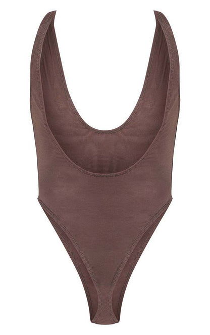 https://mediahub.prettylittlething.com/cnq8380_deep%20taupe_xl_5