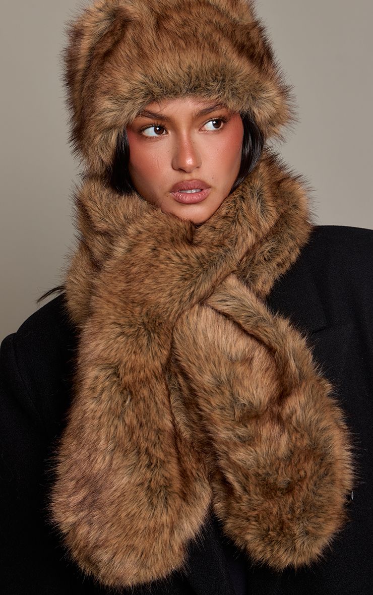 https://mediahub.prettylittlething.com/cnq8422_beige_xl