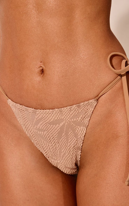 https://mediahub.prettylittlething.com/cnq8481_brown_xl_3
