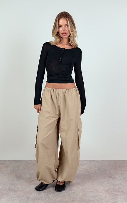 https://mediahub.prettylittlething.com/cnq8529_black_xl_2