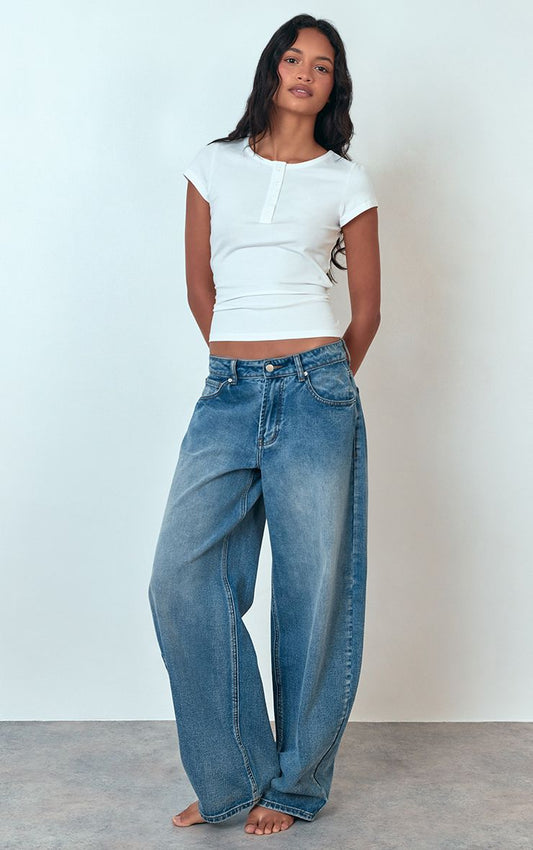 https://mediahub.prettylittlething.com/cnq8530_white_xl
