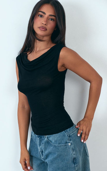 https://mediahub.prettylittlething.com/cnq8547_black_xl_2