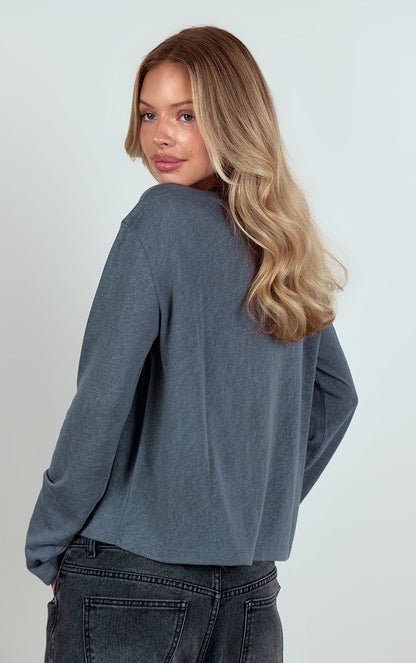 https://mediahub.prettylittlething.com/cnq8552_grey_xl_1