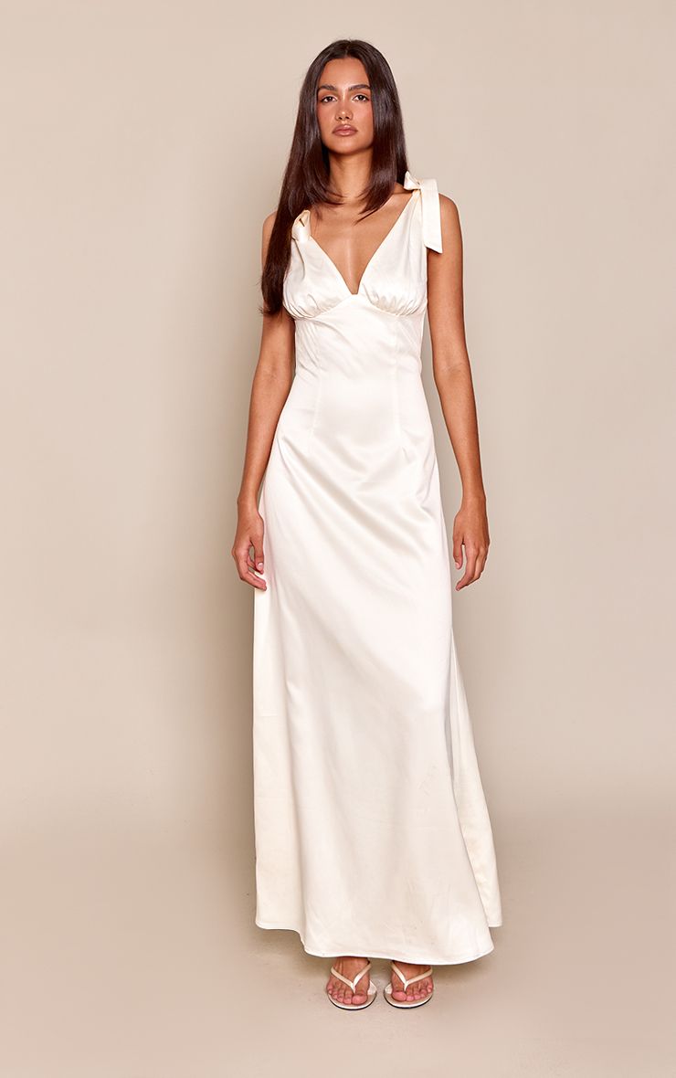 https://mediahub.prettylittlething.com/cnq8598_cream_xl