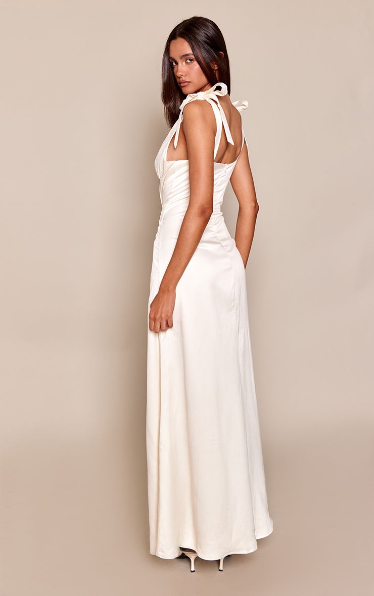 https://mediahub.prettylittlething.com/cnq8598_cream_xl_1