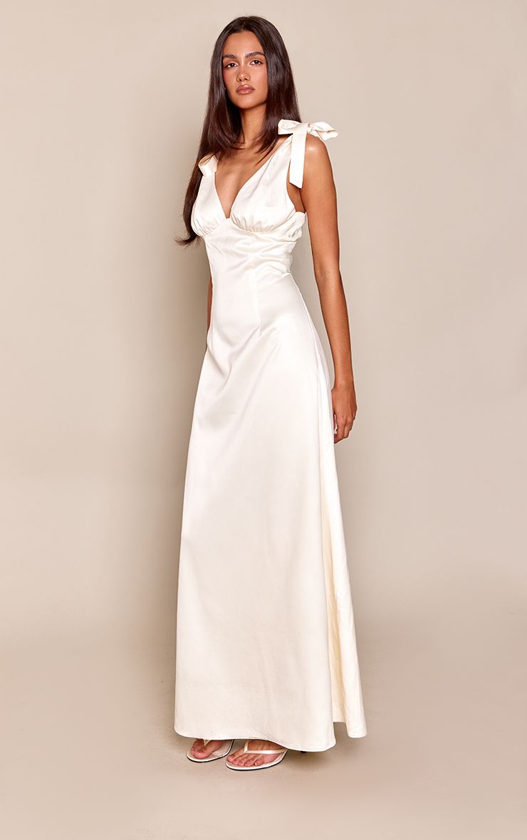 https://mediahub.prettylittlething.com/cnq8598_cream_xl_2