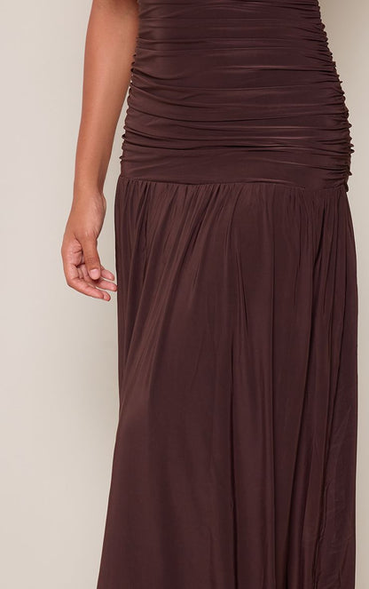 https://mediahub.prettylittlething.com/cnq8612_chocolate_xl_3