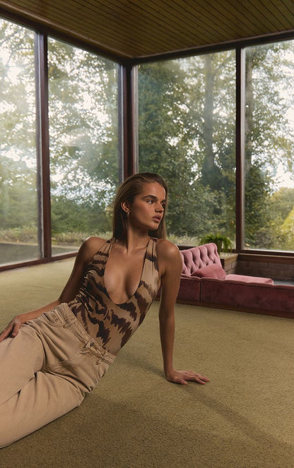https://mediahub.prettylittlething.com/cnq8620_sand_xl_1