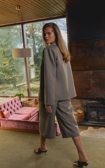 https://mediahub.prettylittlething.com/cnq8622_brown_xl_3