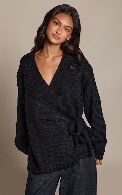 https://mediahub.prettylittlething.com/cnq8674_black_xl