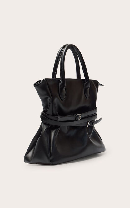 https://mediahub.prettylittlething.com/cnq8852_black_xl_2