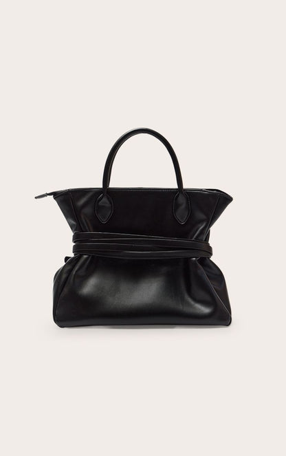 https://mediahub.prettylittlething.com/cnq8852_black_xl_3