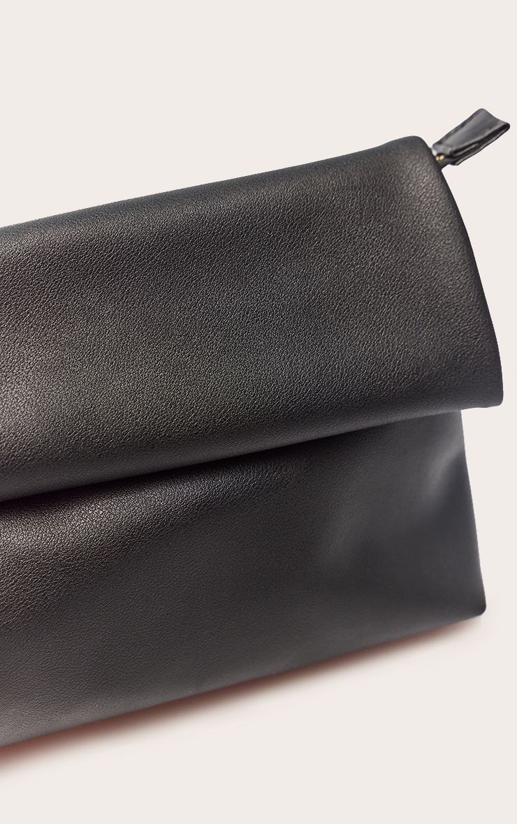 https://mediahub.prettylittlething.com/cnq8878_black_xl_4