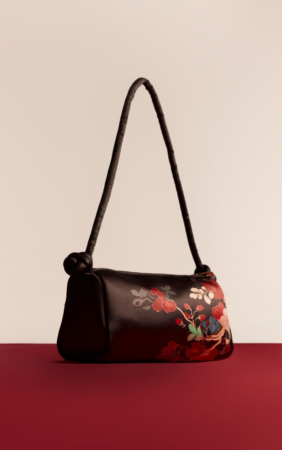 https://mediahub.prettylittlething.com/cnq8884_black_xl_2