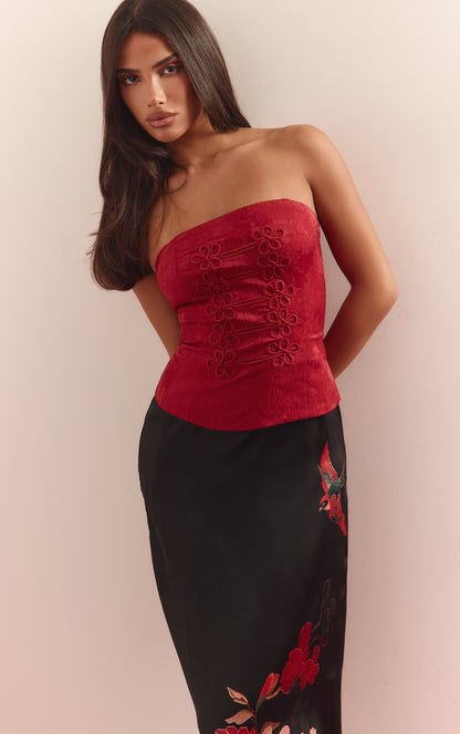 https://mediahub.prettylittlething.com/cnq8928_red_xl