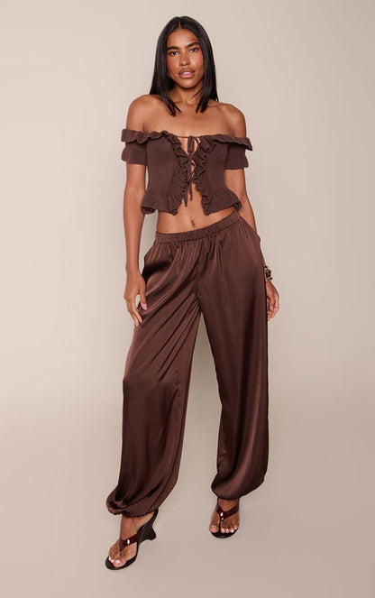 https://mediahub.prettylittlething.com/cnq8995_chocolate_xl_2