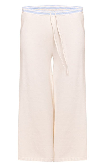 https://mediahub.prettylittlething.com/cnq8996_cream_xl_4