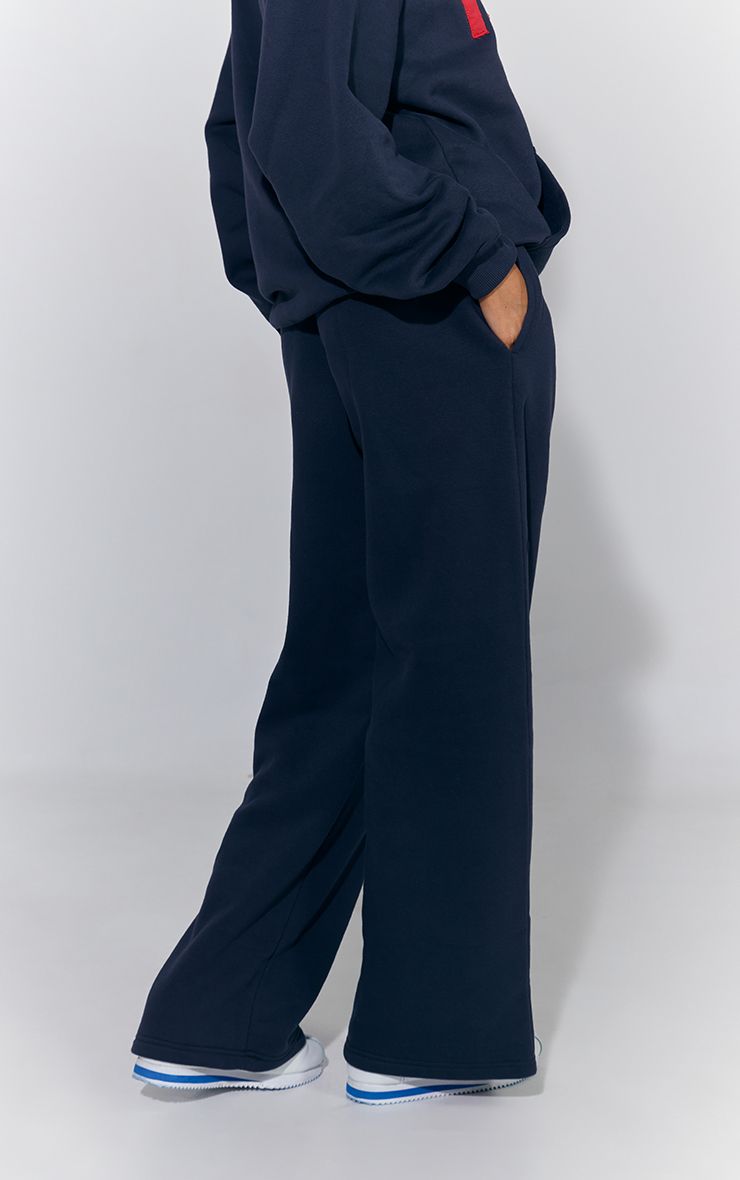 https://mediahub.prettylittlething.com/cnq9385_navy_xl_2