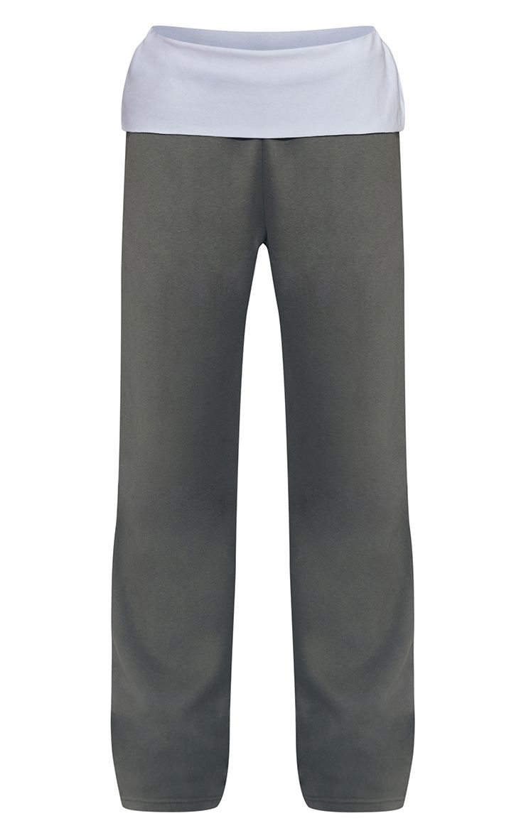 https://mediahub.prettylittlething.com/cnq9408_sage%20green_xl_4