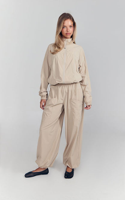 https://mediahub.prettylittlething.com/cnq9453_taupe_xl